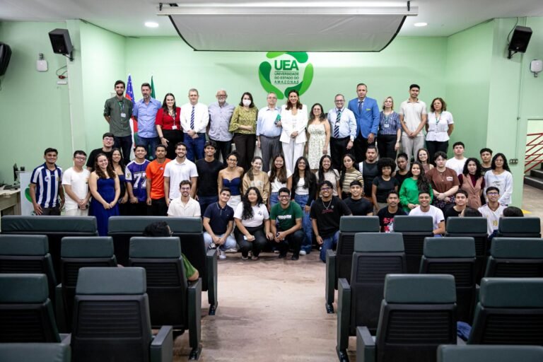 UEA inicia ano letivo com programação especial de acolhida aos calouros