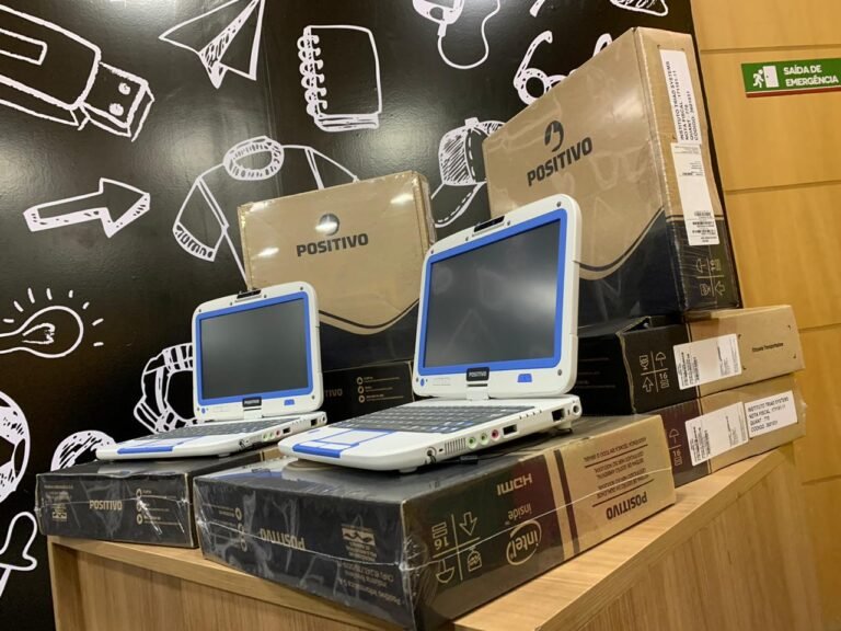 Programa federal amplia acesso à tecnologia para pessoas com TEA no Brasil