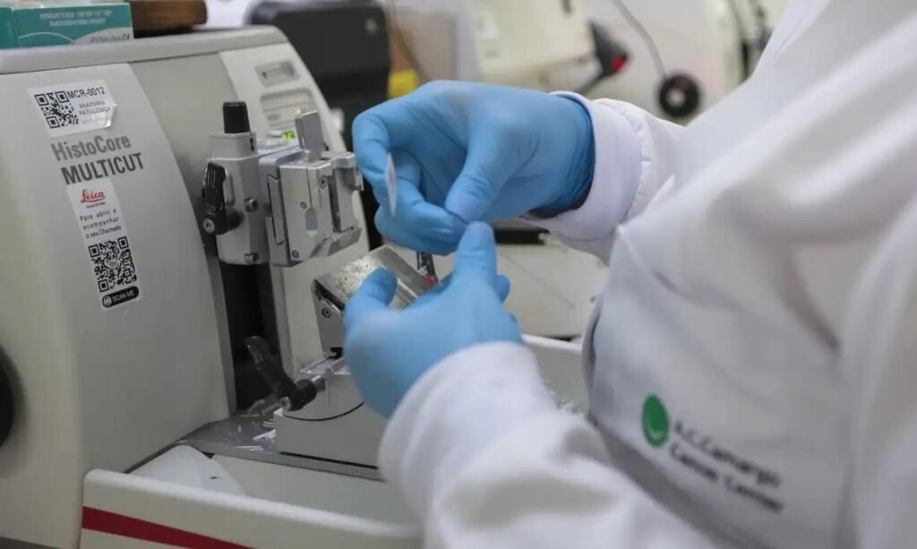 Nova lei amplia prevenção e tratamento do câncer no SUS com foco em inovação e acesso