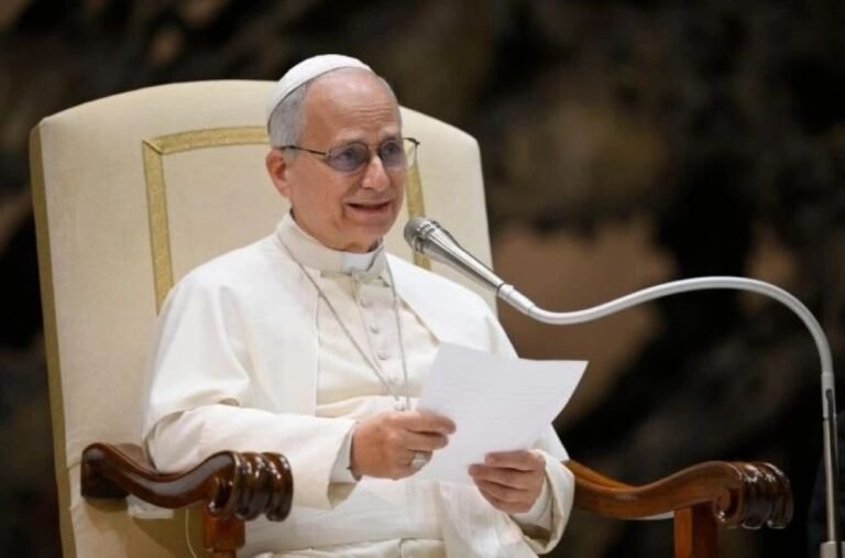 Papa diz não temer Trump e reforça discurso contra a guerra durante viagem à África