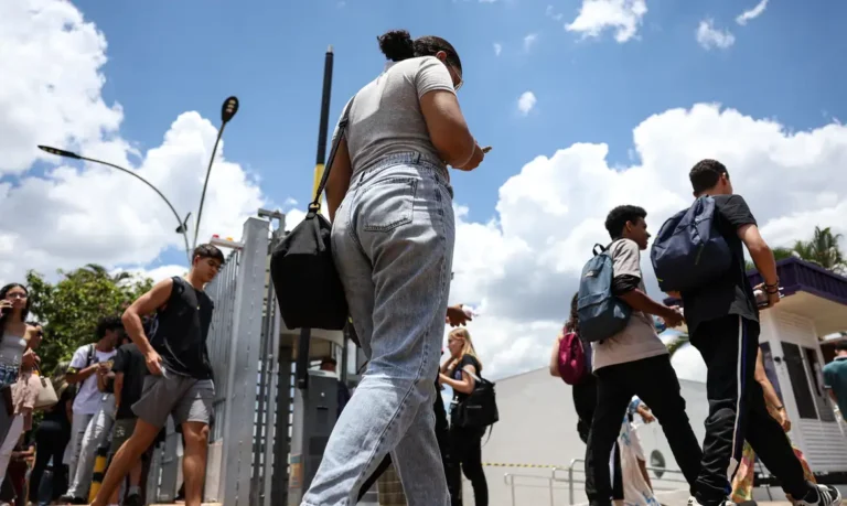 Nova convocação do Fies é publicada; estudantes devem ficar atentos aos prazos