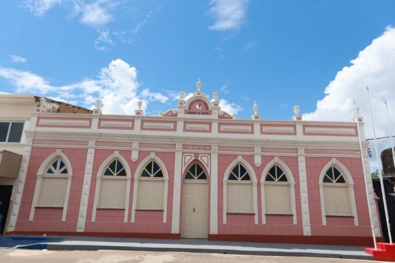 Biblioteca centenária revitalizada em Humaitá fortalece educação, cultura e incentivo à leitura