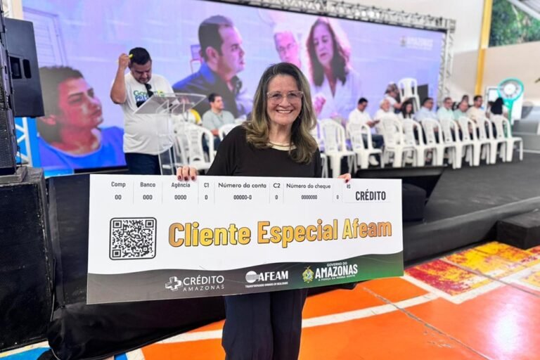 Afeam entrega R$ 35 mil em financiamentos durante ação Governo Presente na zona norte de Manaus