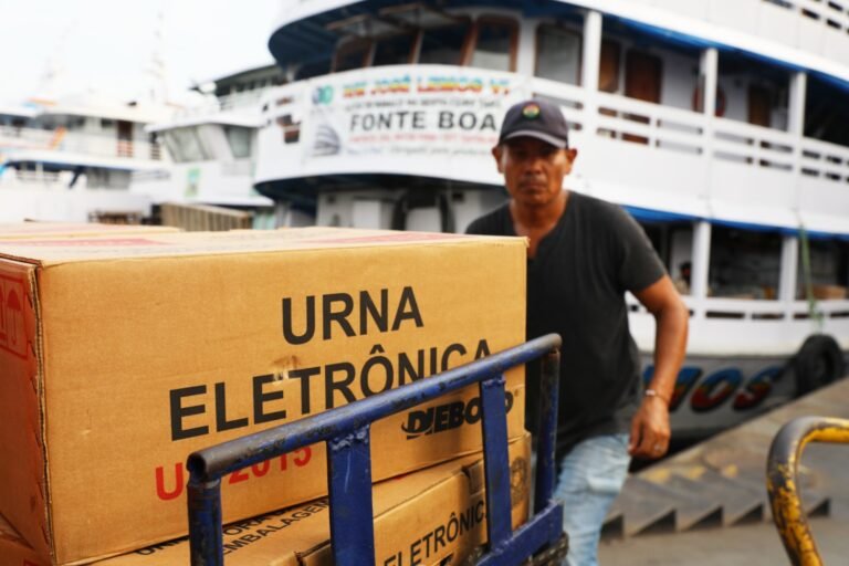 TRE-AM prepara operação para levar urnas aos 62 municípios do Amazonas