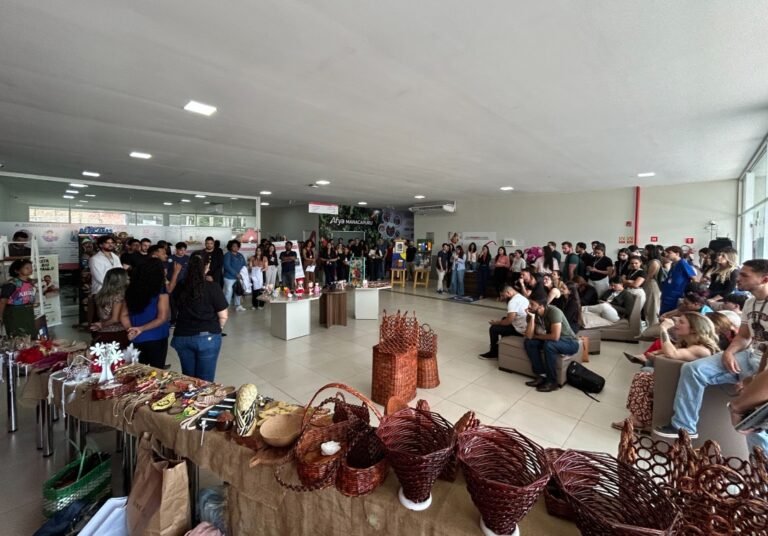 Mostra científica debate desafios da saúde na Amazônia em Manacapuru
