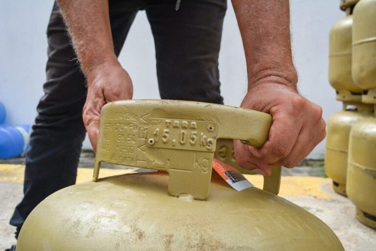 Preço do gás de cozinha sobe em Manaus e botija de 13 quilos chega a R$ 134, aponta pesquisa