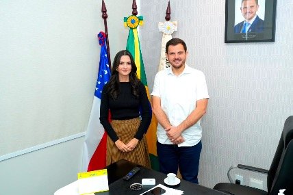Prefeito Renato Junior nomeia Carmem Santos para o comando da PGM