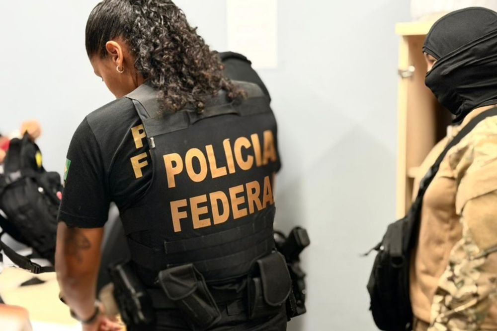 PF prende suspeito por roubo de ouro em Manaus