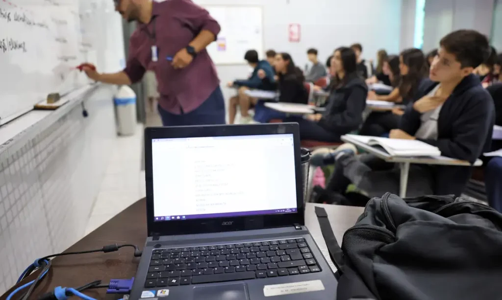 Fies: pré-selecionados têm até 4 de agosto para concluir inscrição