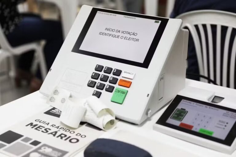 Justiça Eleitoral fixa multa de R$ 175 para mesários que faltarem sem justificativa em Manaus