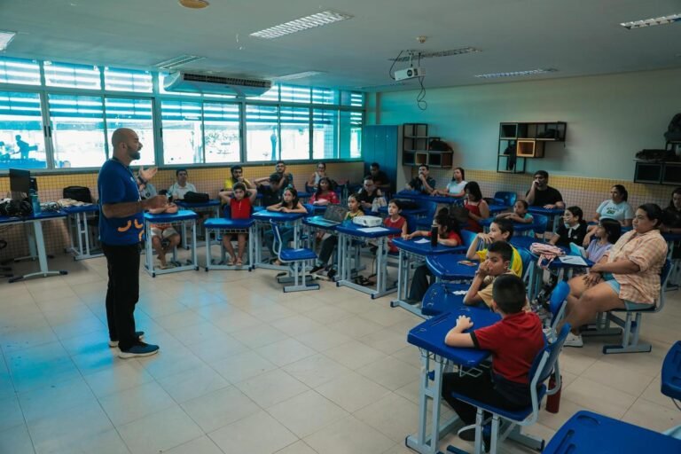 Sesc Amazonas oferece 29 vagas em curso gratuito de inglês básico em Manaus