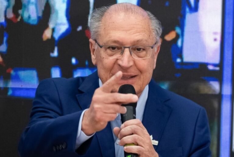 PSB oficializa Geraldo Alckmin como candidato à Vice-Presidência na chapa de Lula