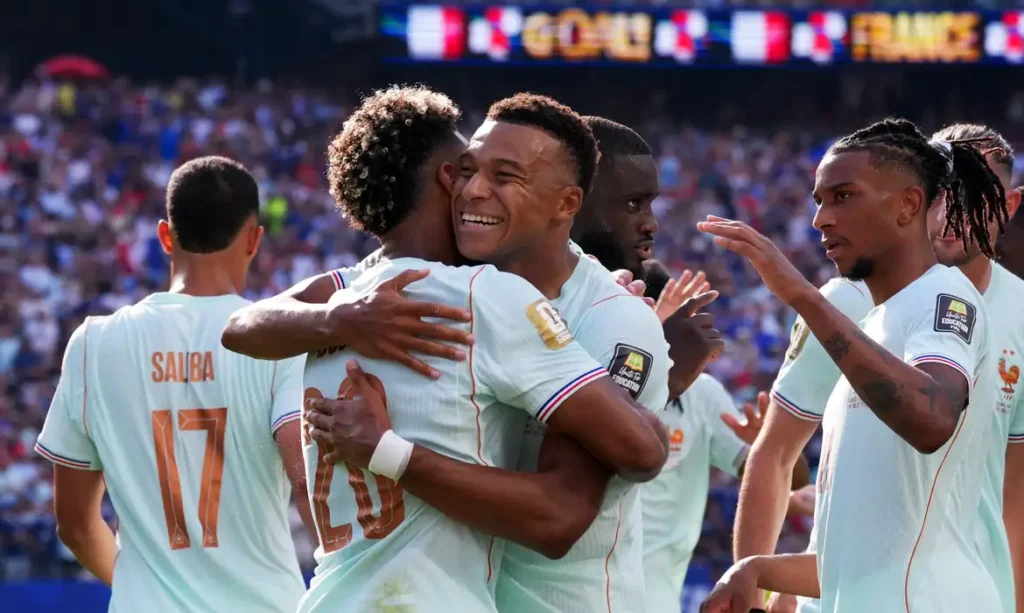 Depois de 36 anos, semis da Copa do Mundo reúnem apenas campeões mundiais
