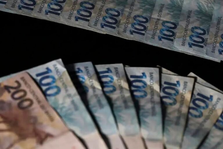 Desenrola Adimplentes começa nesta segunda com crédito de até R$ 15 mil