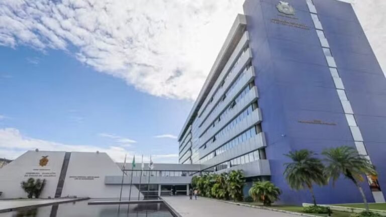 Assembleia do Amazonas derruba veto e mantém fornecimento de canabidiol pelo SUS