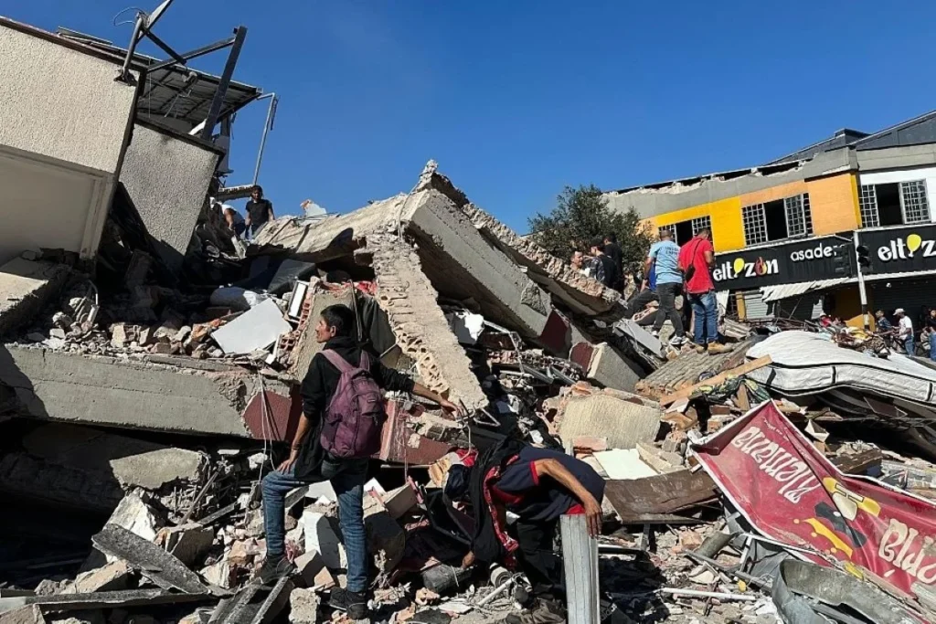 Sobe para 224 o número de mortos em terremoto na Colômbia