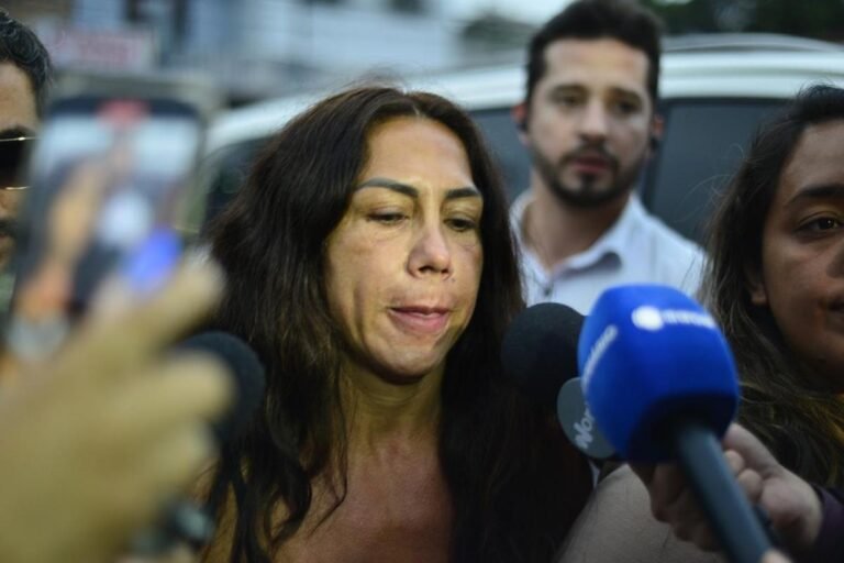 Mãe de Djidja Cardoso deixa prisão nesta segunda após correção da Justiça do AM