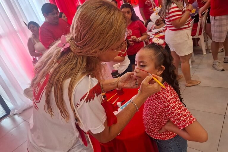 Curralzinho do Garantido terá música e atrações infantis no aniversário de Manaus
