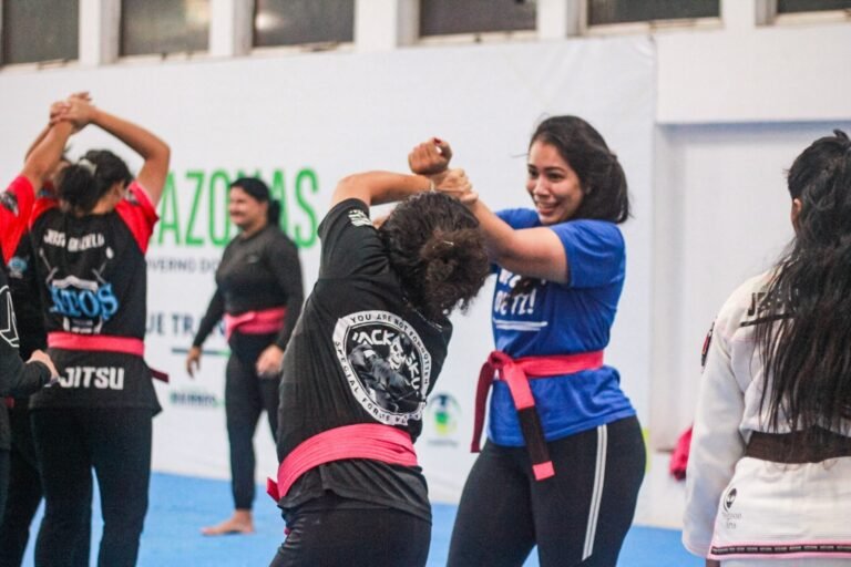 Amazonas abre 150 vagas para curso de defesa pessoal feminina